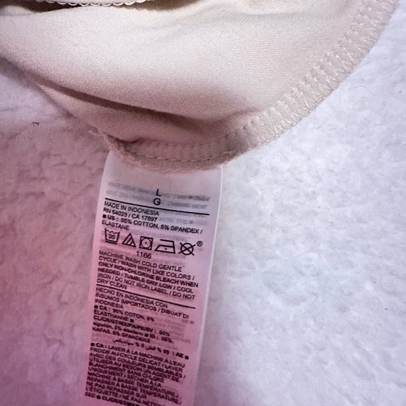 Old Navy Women’s V-Neck Bodysuit - Picture 6 of 8